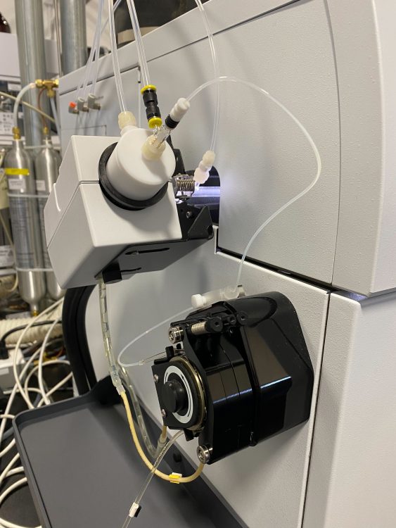 Sample pump ICP-MS